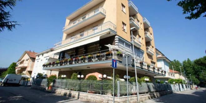 Luca Hotel